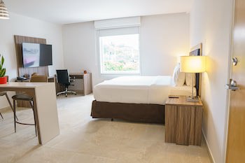 Holiday Inn Express Managua, An Ihg Hotel