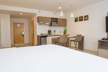 Holiday Inn Express Managua, An Ihg Hotel