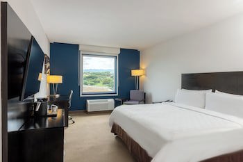 Holiday Inn Express Managua, An Ihg Hotel