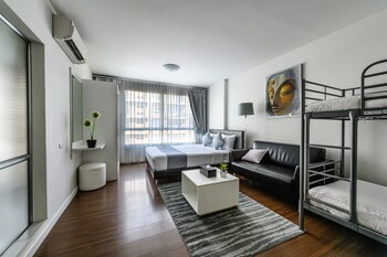 First Choice Suites