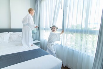 First Choice Suites