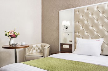 Bonapart Hotel
