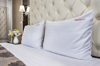 Bonapart Hotel