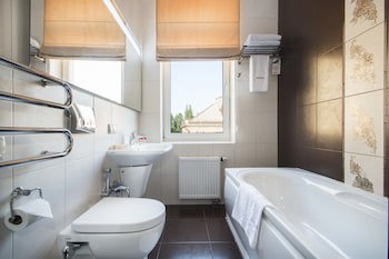 Bonapart Hotel