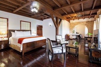 Copper And Lumber Store Hotel
