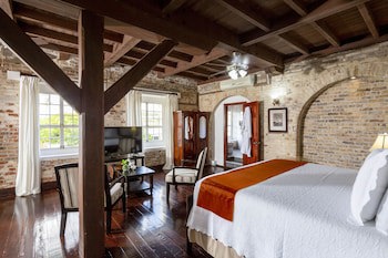Copper And Lumber Store Hotel