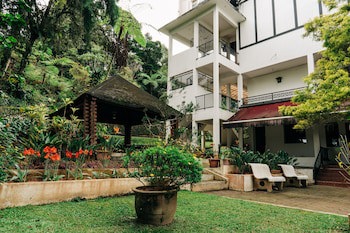 Hotel Casa Dela Rosa