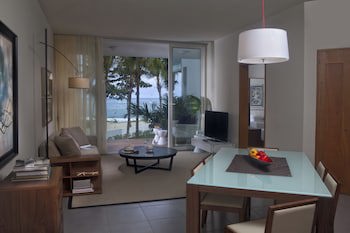 Ultravioleta Boutique Residences