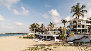 Ultravioleta Boutique Residences