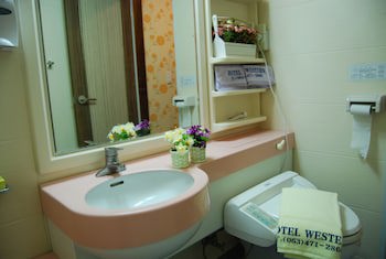 Western Hotel