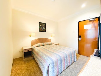 Hotel Rainbow