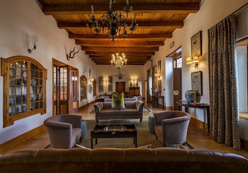 Drostdy Hotel