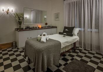 Drostdy Hotel