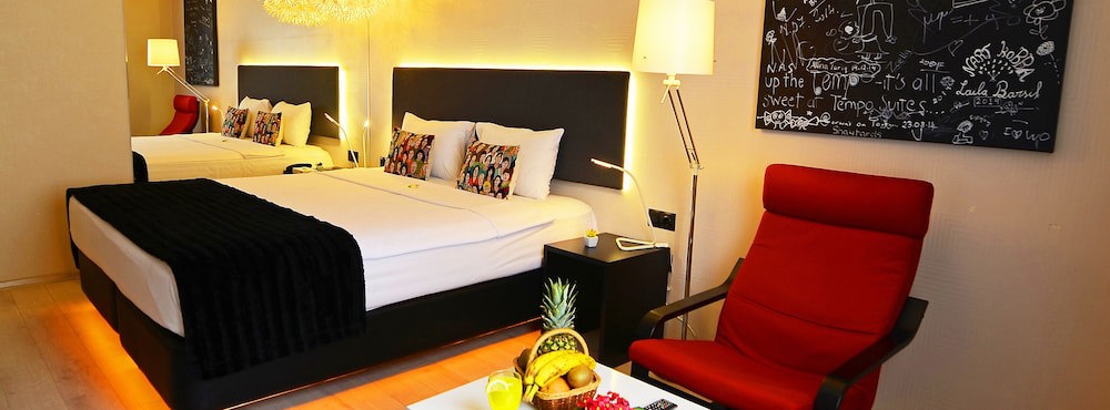Tempo Fair Suites