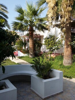 Kkaras Hotel galeri fotoğrafı