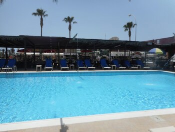 Kkaras Hotel galeri fotoğrafı