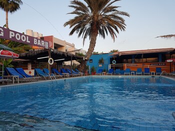 Kkaras Hotel galeri fotoğrafı