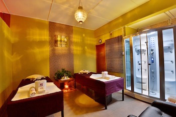 Asiana Hotel