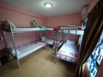 Bun Kao Guest House