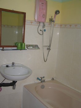 Bun Kao Guest House