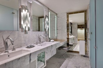 The Westin City Centre Bahrain