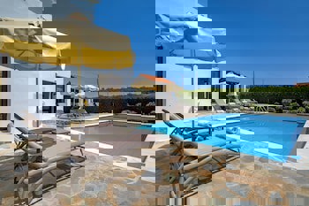 Platzia Beach Villas