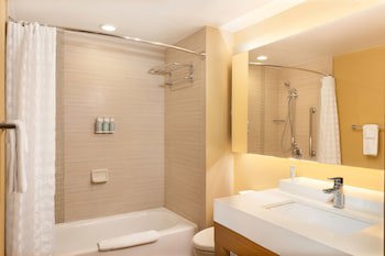 Courtyard By Marriott Ciudad Del Carmen Campeche