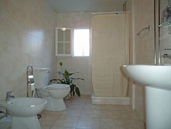 Grande Oceano Guest House