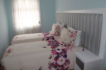 Grande Oceano Guest House