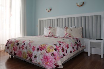 Grande Oceano Guest House