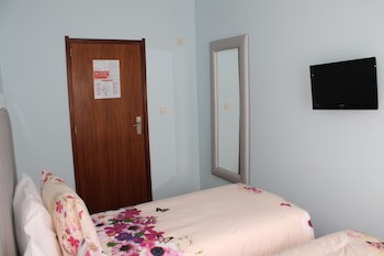 Grande Oceano Guest House