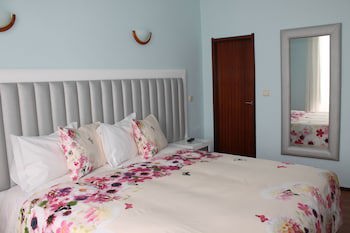 Grande Oceano Guest House