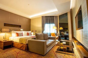Graceland Bangkok Hotel