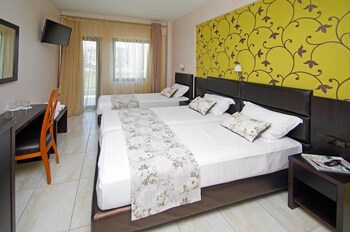 Principal New Leisure Hotel