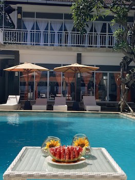 Villa Agung Beach Inn