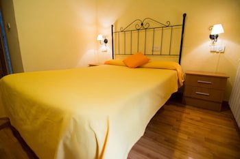 Arteaga Hostal And Banos Arabes Elvira