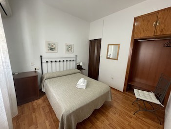 Arteaga Hostal And Banos Arabes Elvira