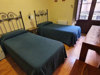 Arteaga Hostal And Banos Arabes Elvira