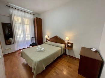 Arteaga Hostal And Banos Arabes Elvira