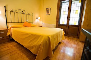 Arteaga Hostal And Banos Arabes Elvira