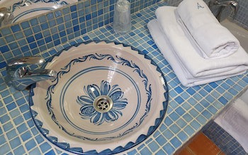 Arteaga Hostal And Banos Arabes Elvira