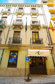Arteaga Hostal And Banos Arabes Elvira