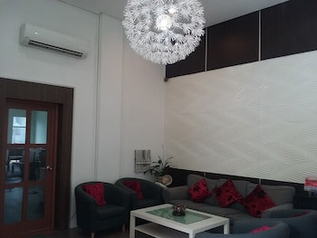 Ginasuite Kompleks27 Hotel