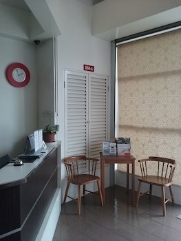 Ginasuite Kompleks27 Hotel
