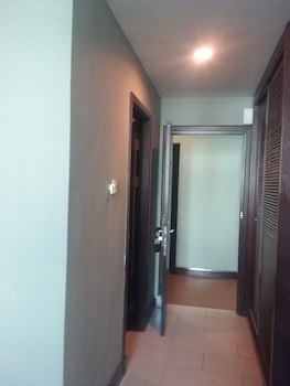Ginasuite Kompleks27 Hotel
