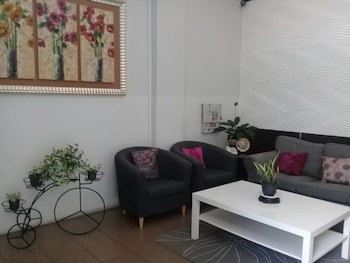Ginasuite Kompleks27 Hotel