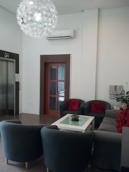 Ginasuite Kompleks27 Hotel