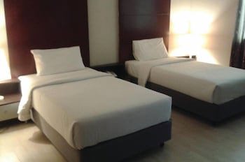 Ginasuite Kompleks27 Hotel
