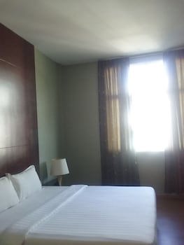 Ginasuite Kompleks27 Hotel
