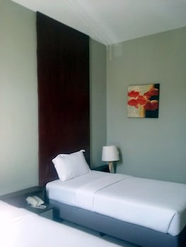 Ginasuite Kompleks27 Hotel